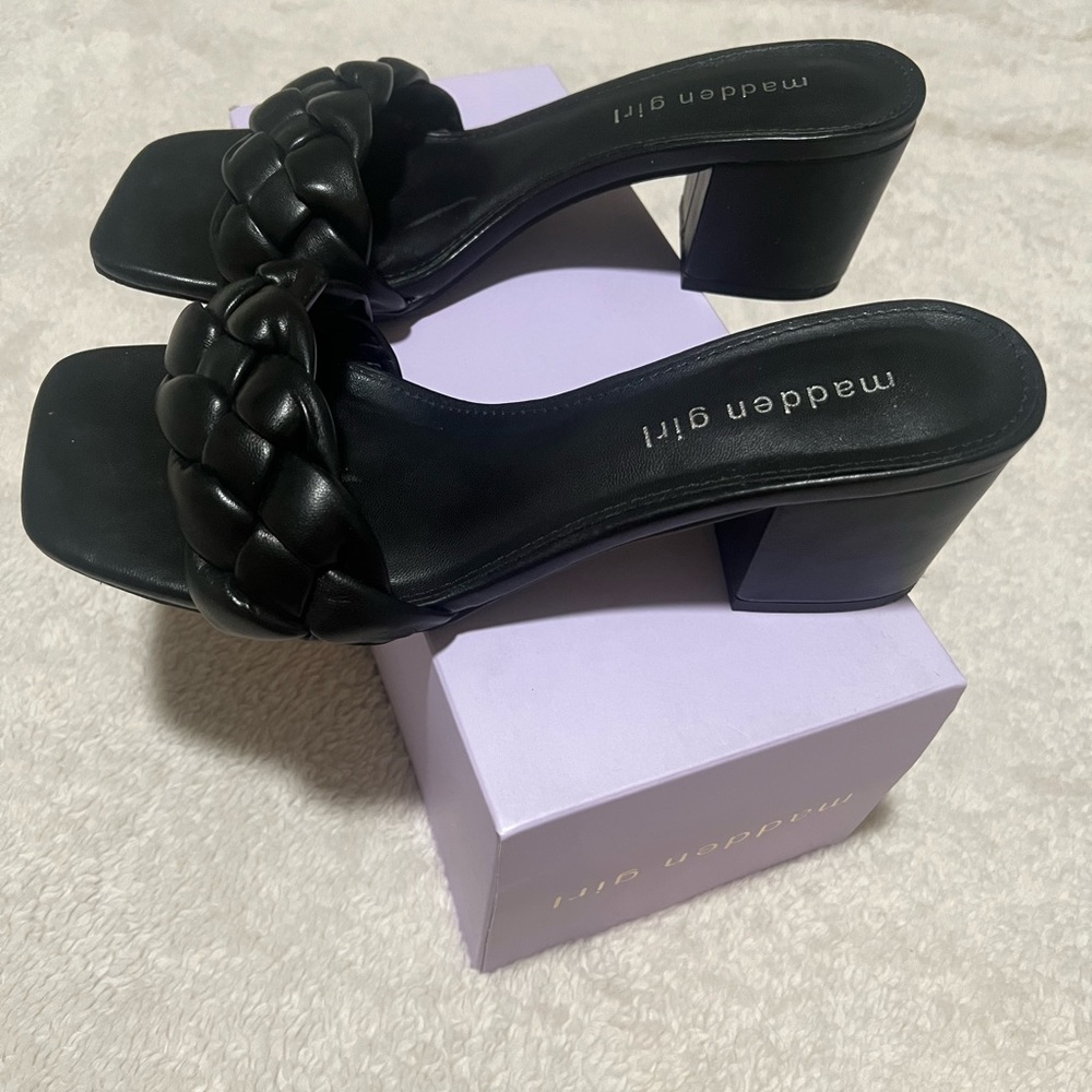 Madden Girl Black Block Heeled Sandal - Size 7-1/2